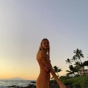 Meet your Posher, Molly